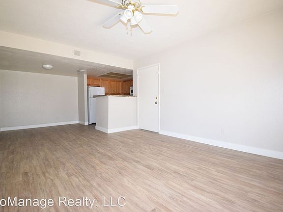 4th image of 5757 W Eugie Ave Unit 1053