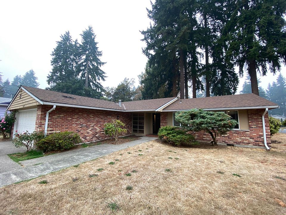 1st image of 13814 NE 70th Pl