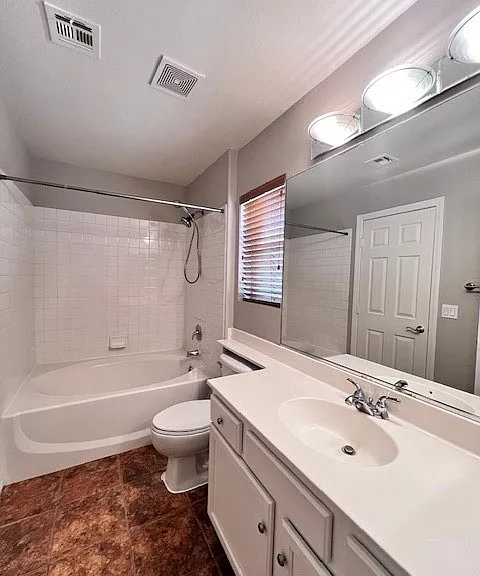 568 Sierra Morena St — Photo 16