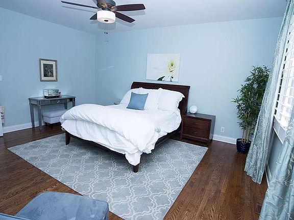 5th image of 2188 Fairfax Dr