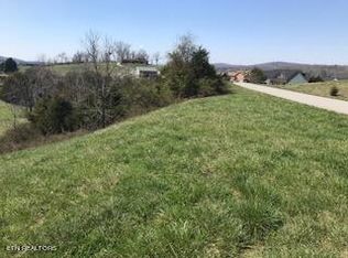 Ruth Cir, Sharps Chapel, TN 37866