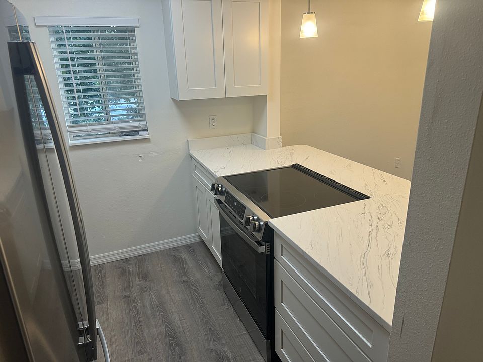 1st image of 3238 S Semoran Blvd Unit 21