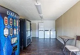 1 bed, 1.0 bath, 229 sqft, $780