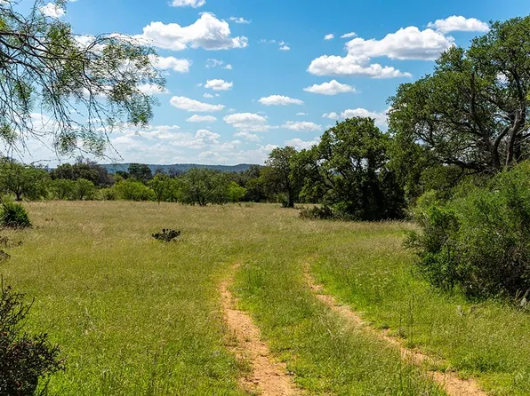 6832 S Us Highway 87 #5, Mason, TX 76856