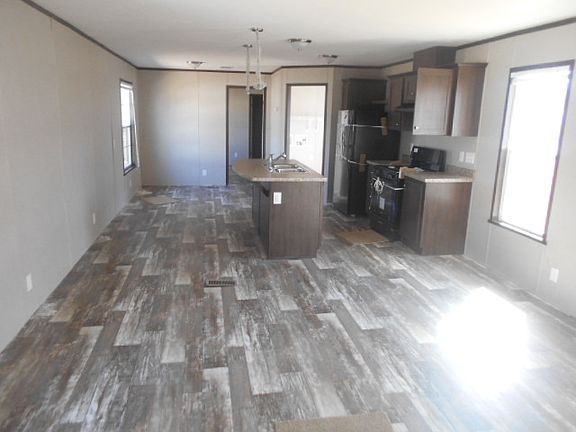 2nd image of 1211 SE 41st Ter