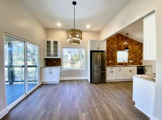 924 Sycamore St, San Marcos, TX 78666