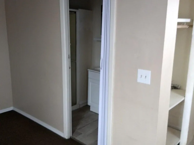 92 Carpenter St #1 — Photo 4
