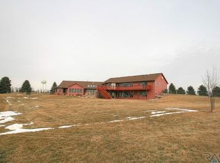 26015 481st Ave, Brandon, SD 57005