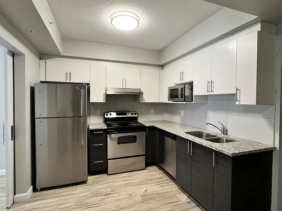 258 A Sunview St #1617