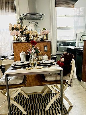 5th image of 57 W 58th St #3
