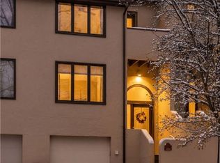 1104 W Ridge Rd, Allison Park, PA 15101