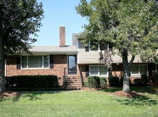514 Lakeside Dr, Garner, NC 27529