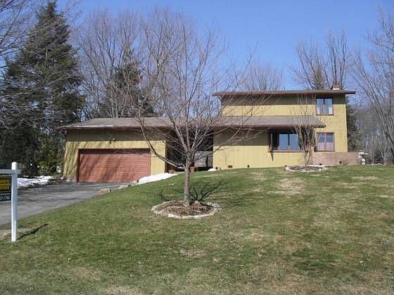 1st image of 107 Southwood Dr