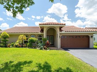 8950 NW 45th Ct, Coral Springs, FL 33065