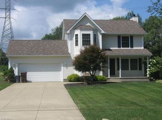 2412 Fairview Rd, Uniontown, OH 44685