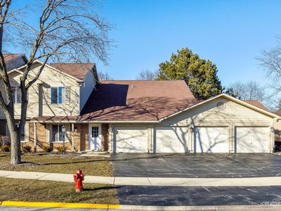 328 Sandpebble Ln, Aurora, IL, 60504