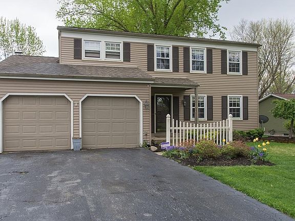 2nd image of 8374 Brookwood Dr NE