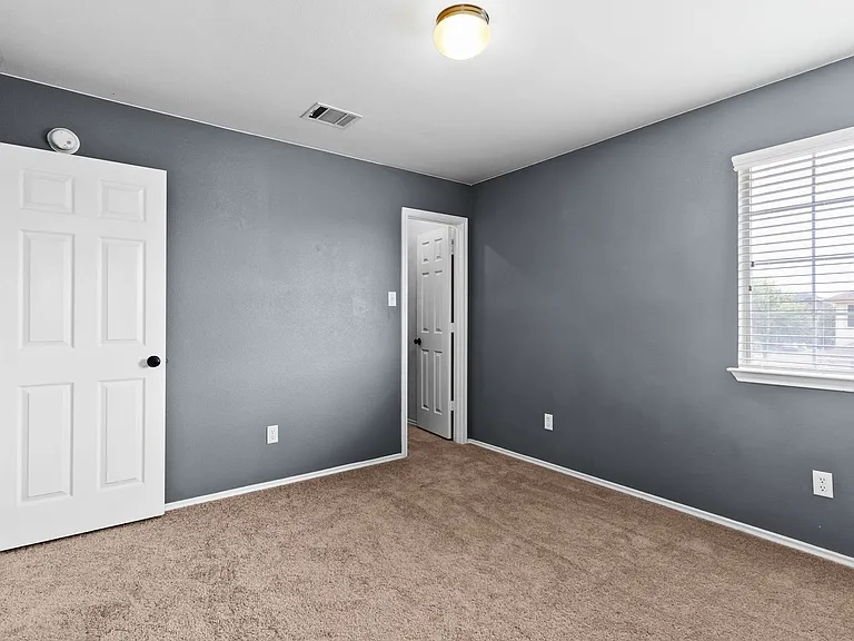 6106 Emilie Ln — Photo 14