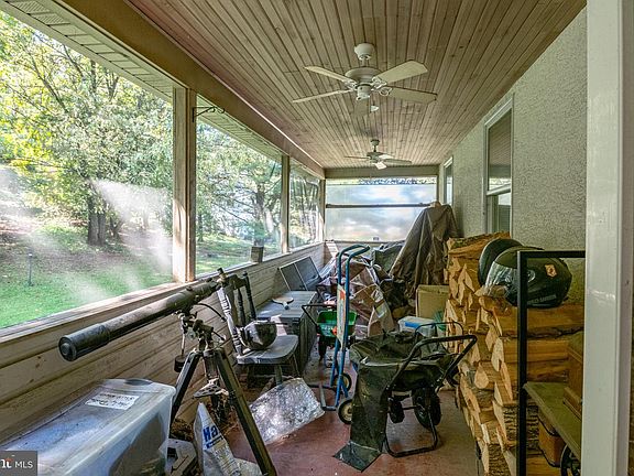 5th image of 700 Fabers Rd