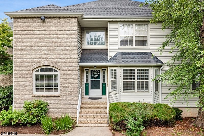 1st image of 1401 Taggert Dr