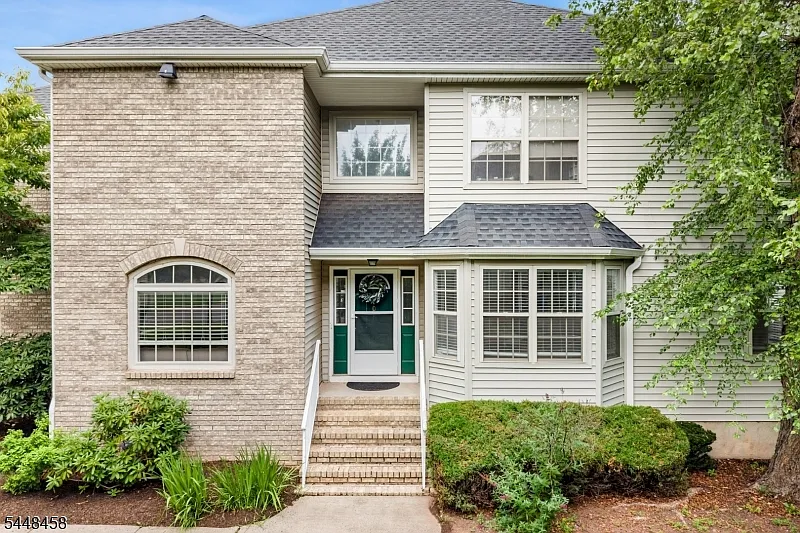 1401 Taggert Dr #1401