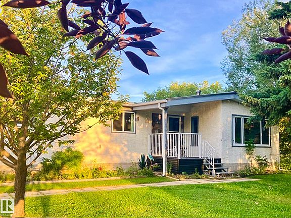 4th image of 461039 Range Rd #282
