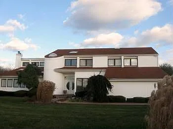 7 Jesse Way photo 1