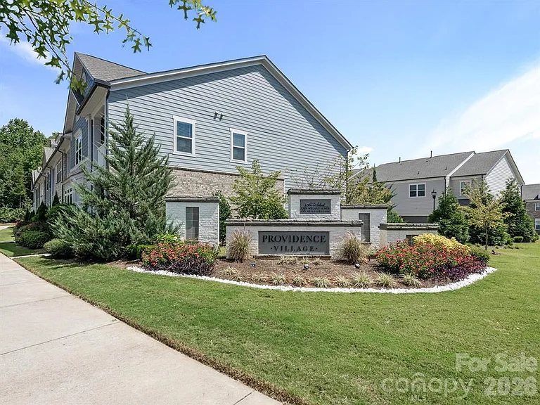 11117 Kilkenny Dr — Photo 3