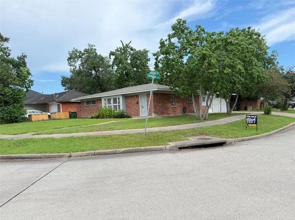 1434 Marleen St, Houston, TX 77034