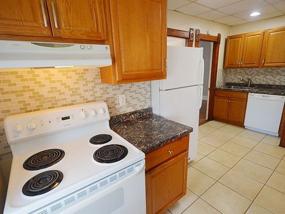 4th image of 316 Parker St #L3