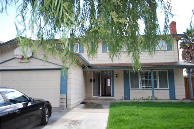 2nd image of 2856 Westberry Dr