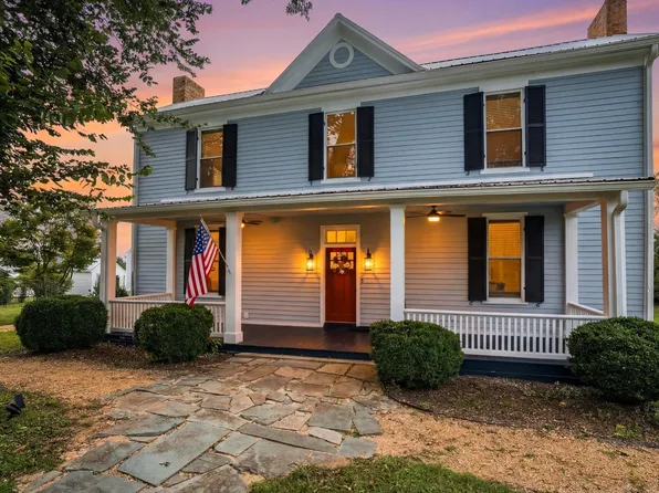 260 N Main St, Amherst, VA 24521