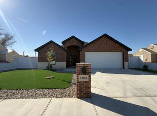 1003 S Bruce Ave, Monahans, TX 79756