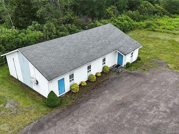 5th image of 11 Old Road Cres