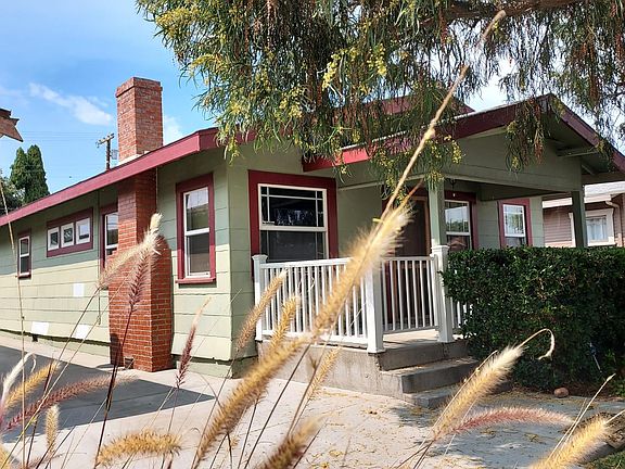 4th image of 4836 35th St