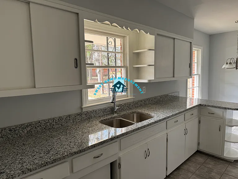 388 Olsen Ave — Photo 8