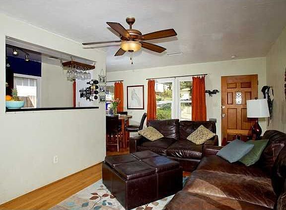 4th image of 1921 Florida Ct