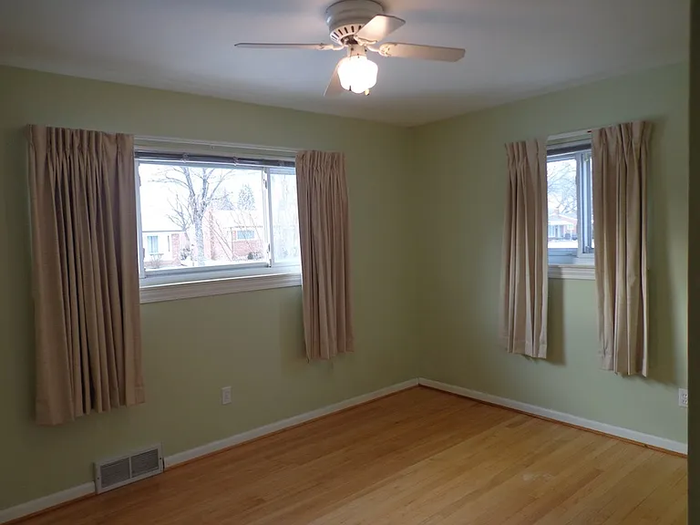 29144 Mark Ave — Photo 7