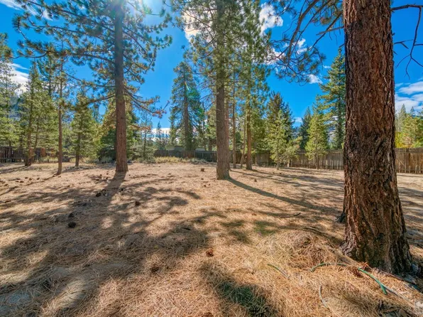 2010 Arrowhead Ave, South Lake Tahoe, CA 96150