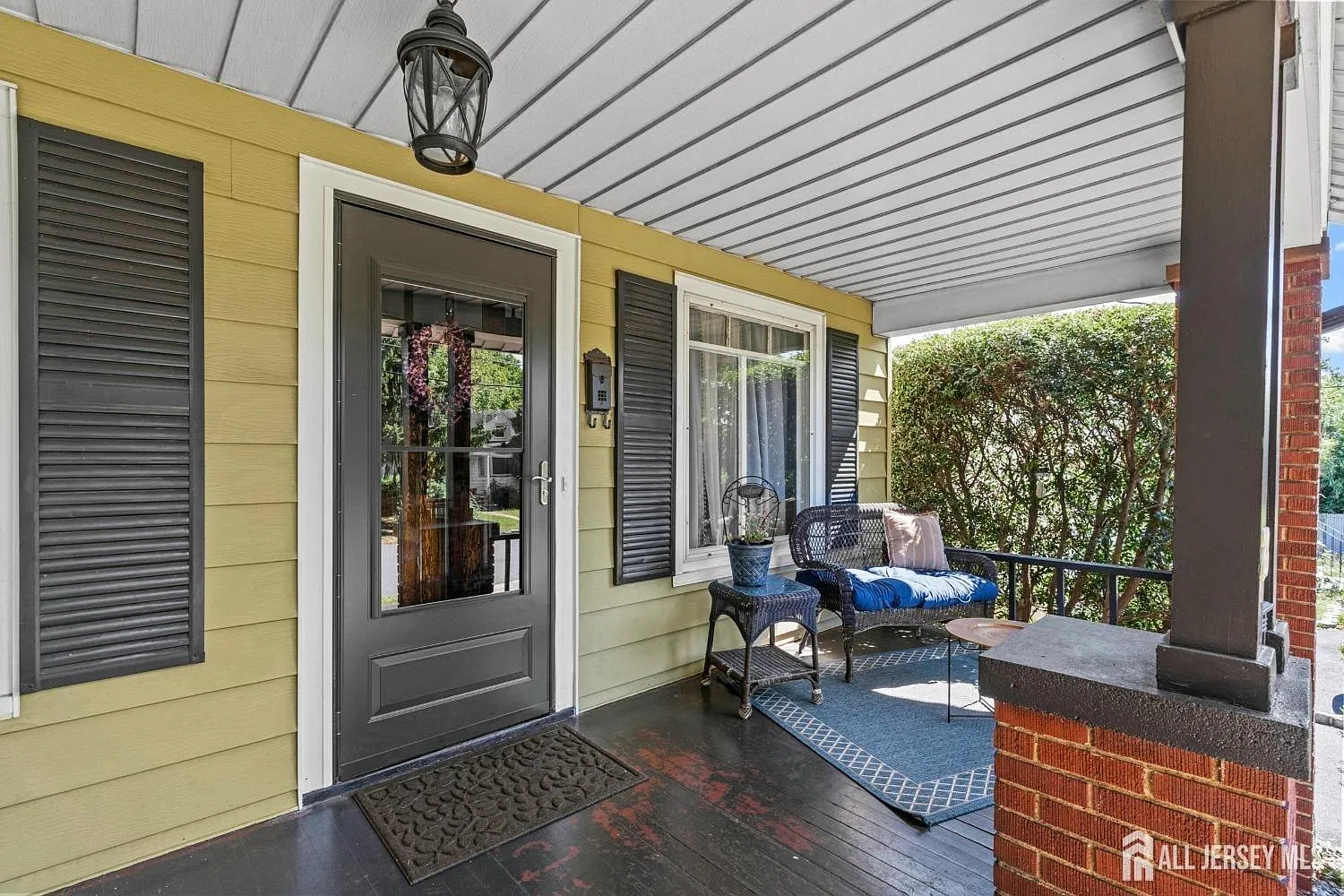 4 bed, 2.0 bath, $3,800 — Photo 4