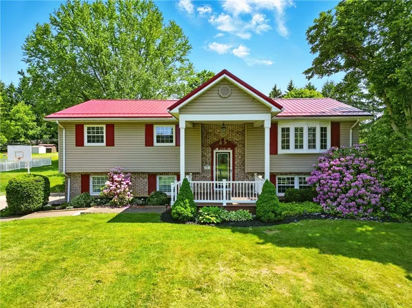 236 Fredonia Rd, Greenville, PA 16125