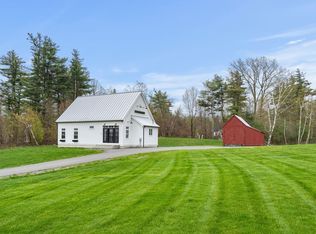 29 Heywood Rd, Ashby, MA 01431