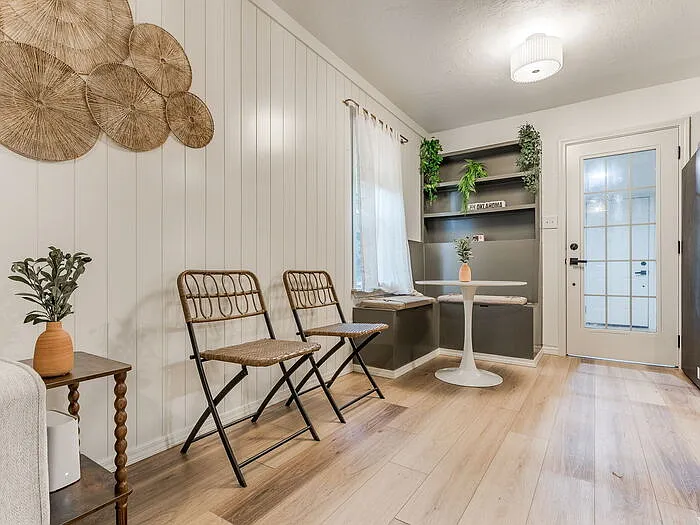 411 Showalter Dr — Photo 16