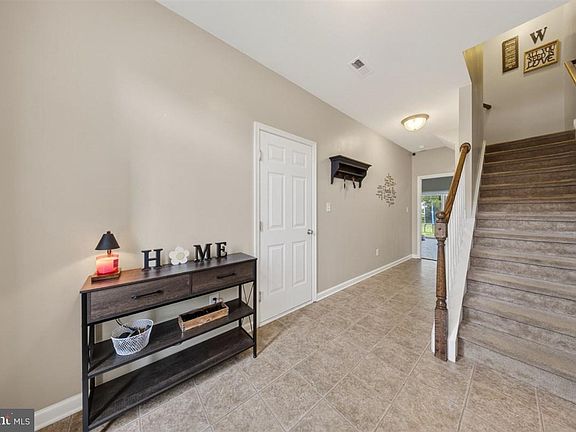 3rd image of 2111 Audubon Trl