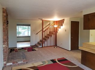 1507 Johnson St, North Bend, OR 97459