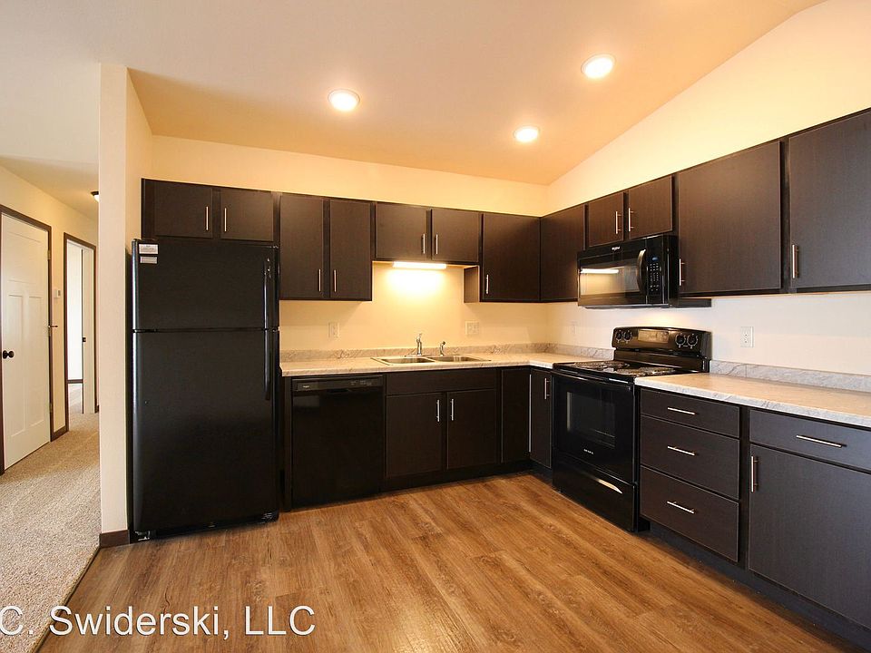 1st image of 1906 N Hume Ave APT 41