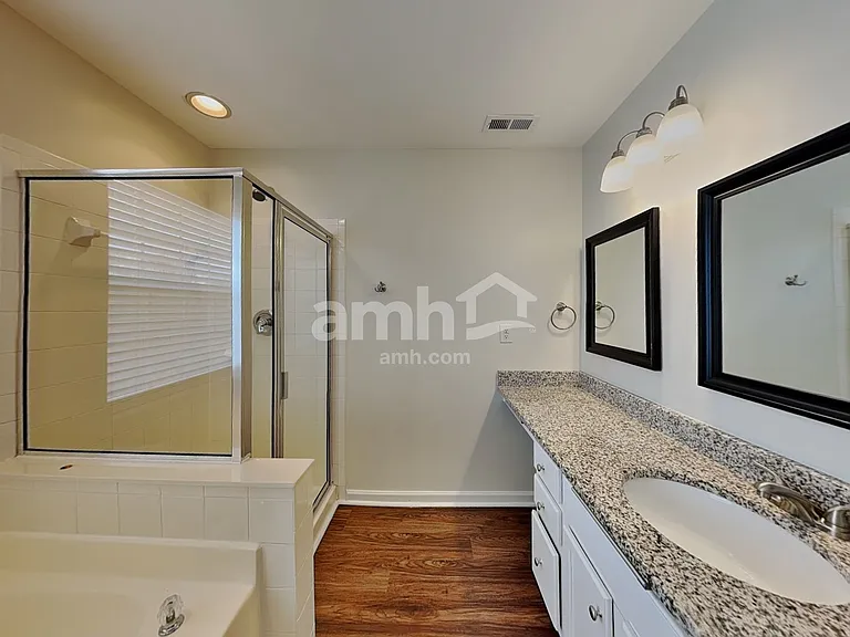 1019 Canopy Dr — Photo 17
