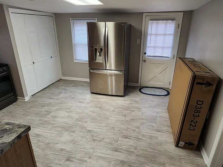 85 Maple St — Photo 15