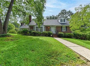 2702 Holly Dr, Greensboro, NC 27408