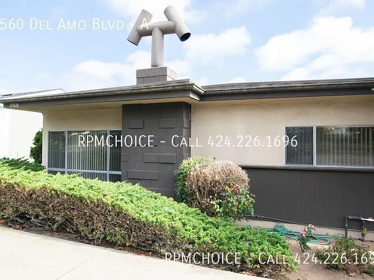 3560 Del Amo Blvd #A — Photo 24